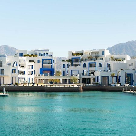 Cloud 7 Residences Ayla Aqaba Exteriör bild Marina residential area