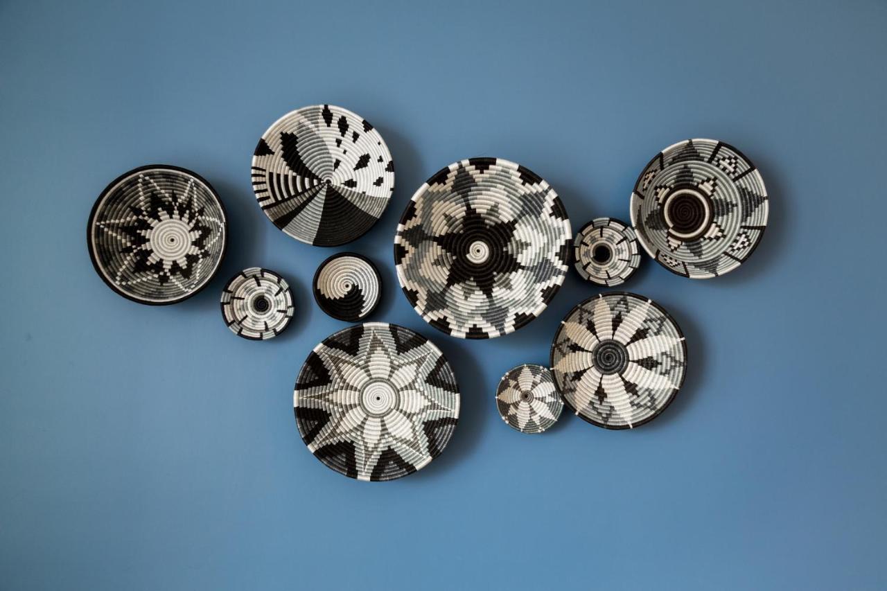Cloud 7 Residences Ayla Aqaba Exteriör bild Ceramic bowls by the artist