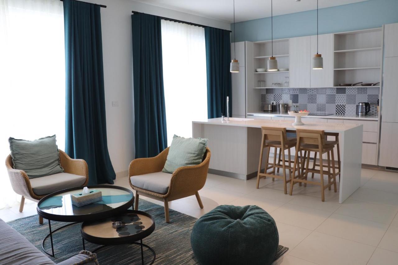 Cloud 7 Residences Ayla Aqaba Exteriör bild A 3D rendering of a living room