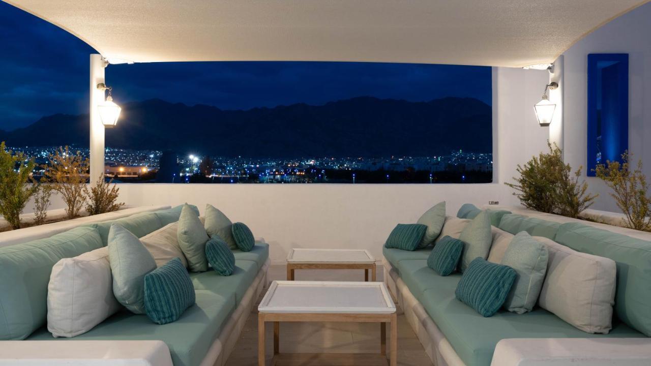 Cloud 7 Residences Ayla Aqaba Exteriör bild View from the hotel